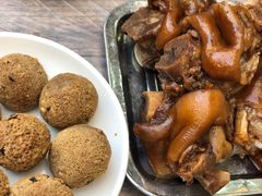 -王万妈卤猪脚(青岩交通路)