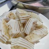 一次性杯子，马蹄粉，水，白糖