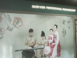-倾城宝贝儿童摄影(新辰里酒仙桥店)