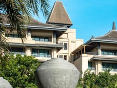 -海南清水湾莱佛士酒店