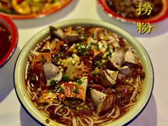 蟹脚捞粉-思博半步颠小酒馆(梦时代店)