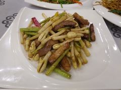 花生苗炒叉烧-岭南海晏楼(东晓南店)