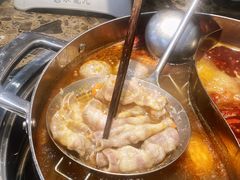 -来龍儿鲜切牛肉自助老火锅