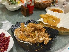 -79号渔船海鲜饭店(宝安店)