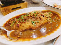 -东航云逸酒店·宴会厅