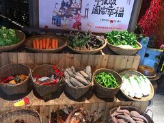 -老湖南民间菜·牛肉十八炒(花都店)