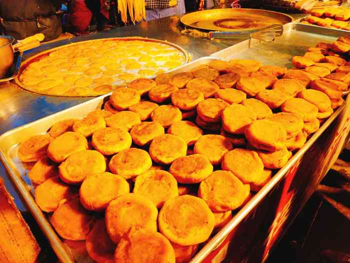 桥梓口贾永信(北院门店)-"很有名气的回民特产小吃店.这家店还是我刚.