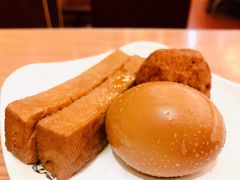 -顺溜·手工刀削面·黑金店(铜锣湾店)
