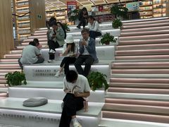 -新华书店(新街口旗舰店)