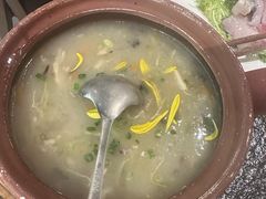 -得意咚瓜·顺德鱼生·冬瓜火锅(深圳首店)