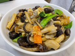 罗汉斋-文记壹心鸡(宝华路店)