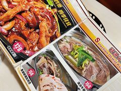-胡须佬鸡煲四季火锅(龙珠大道店)