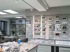 -潘多拉眼镜·蔡司依视路明月(潘家园店)