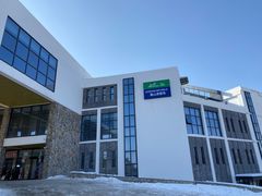 -鳌山滑雪度假区