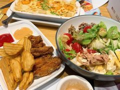 -菲滋意式休闲餐厅(北仑银泰城店)