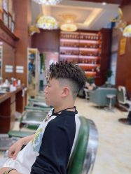 -尼特斯男士发型馆