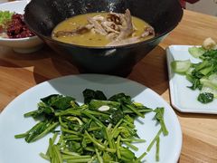 -江南驿·二十余年创意杭帮味(良渚玉鸟集店)