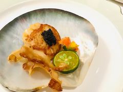 黑松露煎元贝-闻见中国海南菜(K11店)