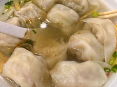 三鲜馄饨-珊珊小笼馆(仙霞路店)
