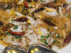 -渔语鱼酸菜鱼新川菜(来福士店)
