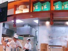 -诚铭记·虾仁汤包·成都小吃(融创店)