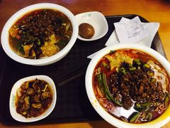 -水平有限螺蛳粉(宏达大厦店)