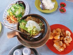 -直落玻璃（瓦煲）肉骨茶