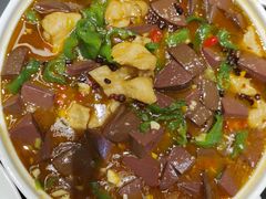 -赶海部落海鲜城(海阳路店)