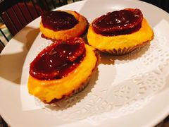 一口鲍鱼酥-三号黄浦会Canton Table