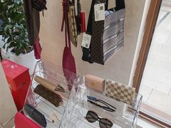 -六六奢品·vintage中古·回收二手奢侈品包包手表首饰(环球港店)