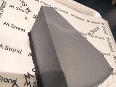 -M Stand(港汇恒隆广场店)