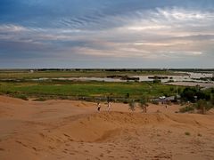 -亿利库布其七星湖沙漠生态旅游区