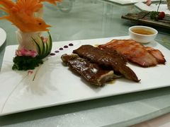 -双子楼大酒店(城开国际写字楼店)