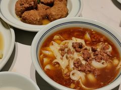 黄焖丸子-龍聚祥烧麦馆(万达店)