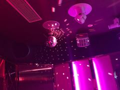包房-温莎KTV(珠江路店)