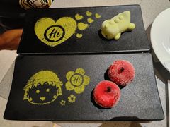 -海底捞火锅(新松江路生日主题店)