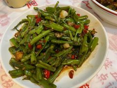 -堂瓦里·33年传统赣菜(第一街区店)