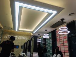 -AKOZO Beauty Salon