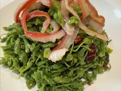 -海荣锅贴馆(白桦林居店)