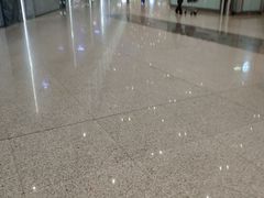 -日上免税店(三径路t3店)
