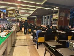 -大中华希尔顿酒店-念自助餐·嗨啤·小龙虾