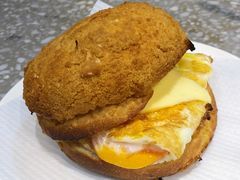 招牌菠萝包-华嫂冰室(湾仔店)