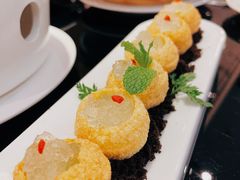 脆圆酪梨藏雪燕-闽和南(深圳万象城店)