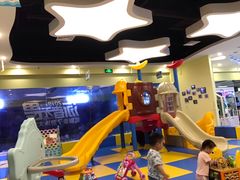 -蓝旗亲子游泳(范湖万达广场店)