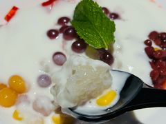 -小河公主秘制烤羊腿(小绿谷店)