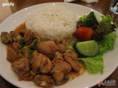 蘑菇鸡肉+饭-榖屋house of flour(张江首店)