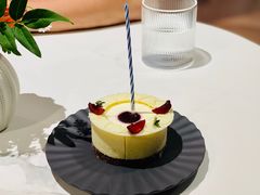 -潮一不贰·法式甜品·生日蛋糕·西式简餐(外滩店)