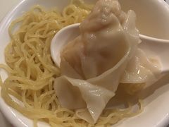-新大咀港式茶餐厅(宝山万达店)