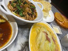 -蔼若春.传承三十年云南菜(金碧公园店)