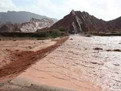 -天山神秘大峡谷